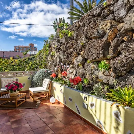 Apartamento Casa Onelia, 2 Bedroom Modern Oasis, Good Location Puntallana